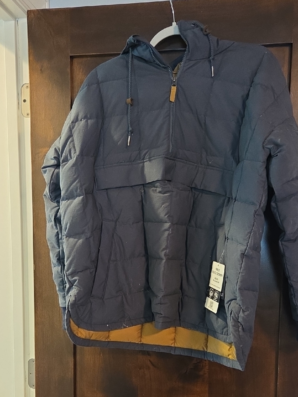 Eddie Bauer Navy Puffer Hoodie with Contrast Trim